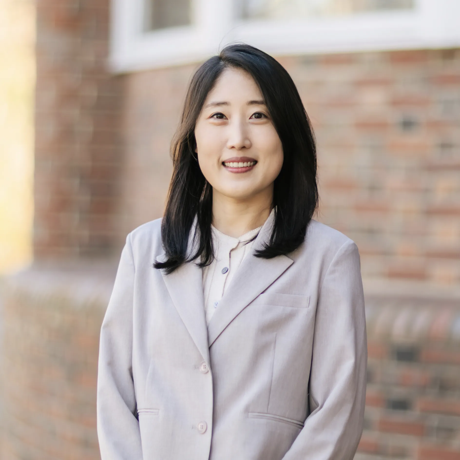 Hwayong  Shin 