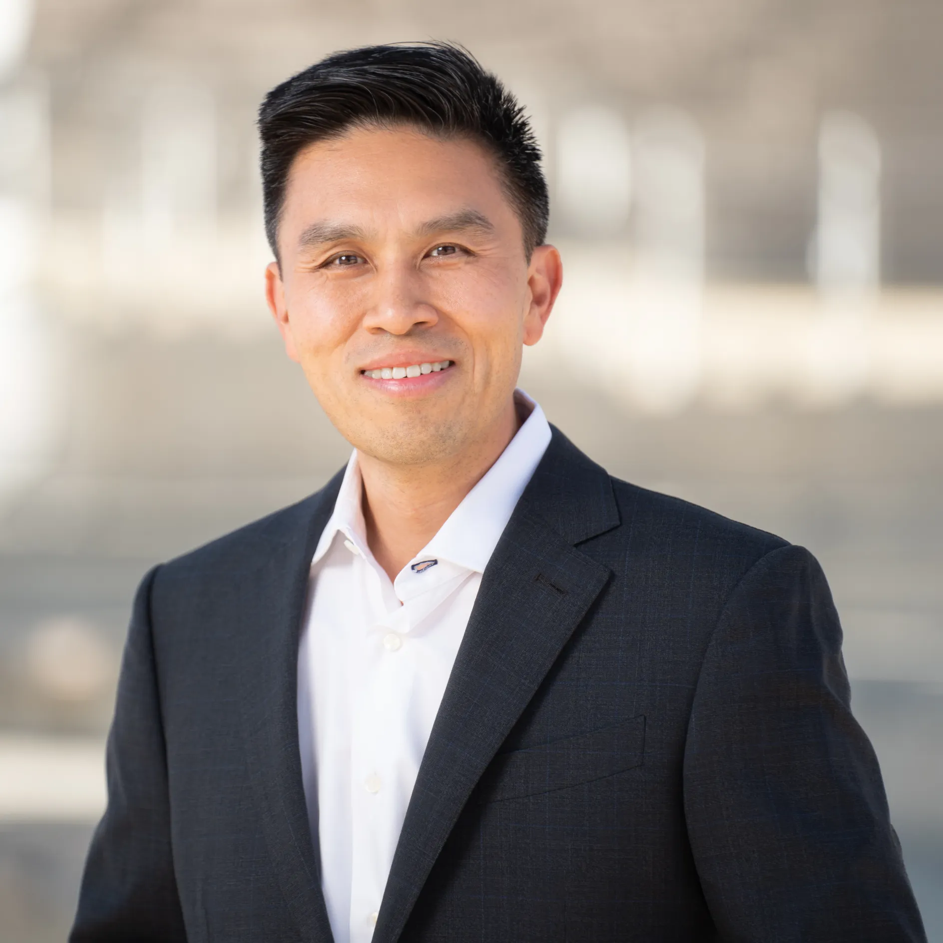 Lanhee J.  Chen
